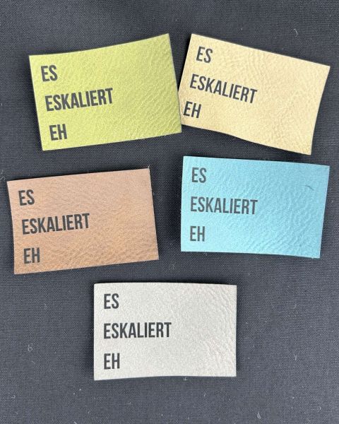 Kunstleder Label ES ESKALIERT EH