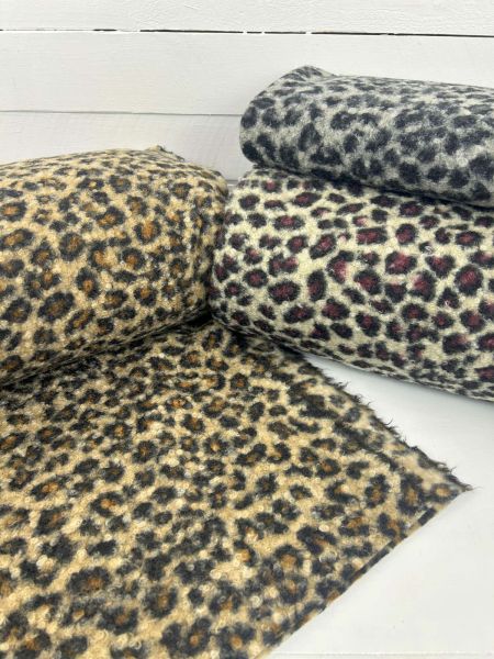 Bouclé-Teddy Strick Leo